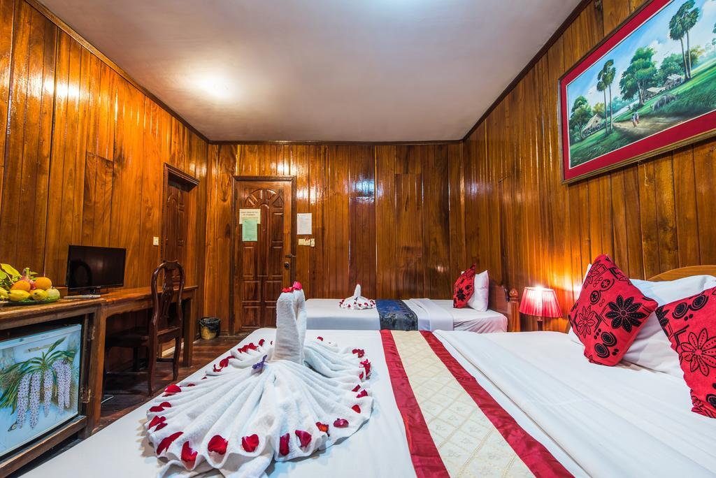 Neak Pean Hotel - Wooden House Siem Reap Exterior photo